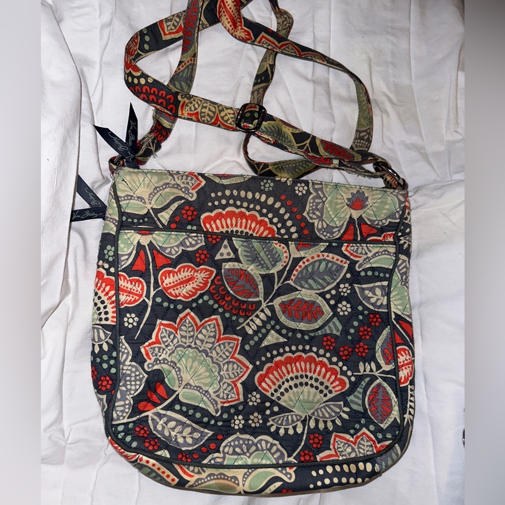Vera Bradley crossbody in Nomadic Floral